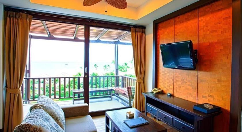 Hotel Maryoo Samui