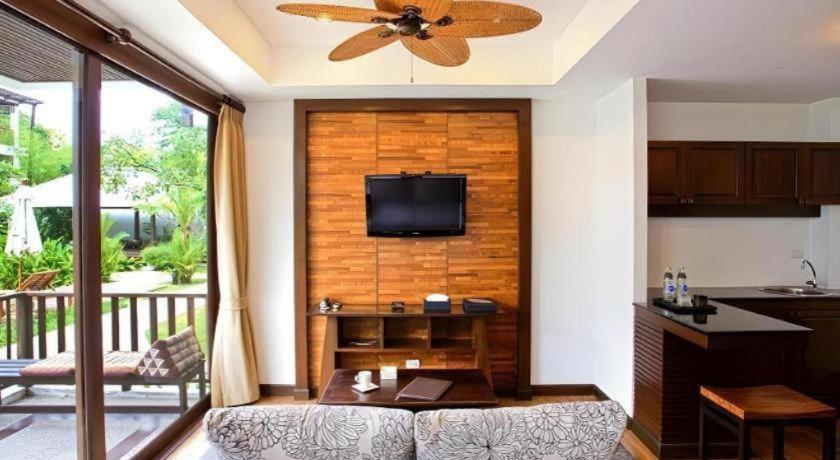 Hotel Maryoo Samui