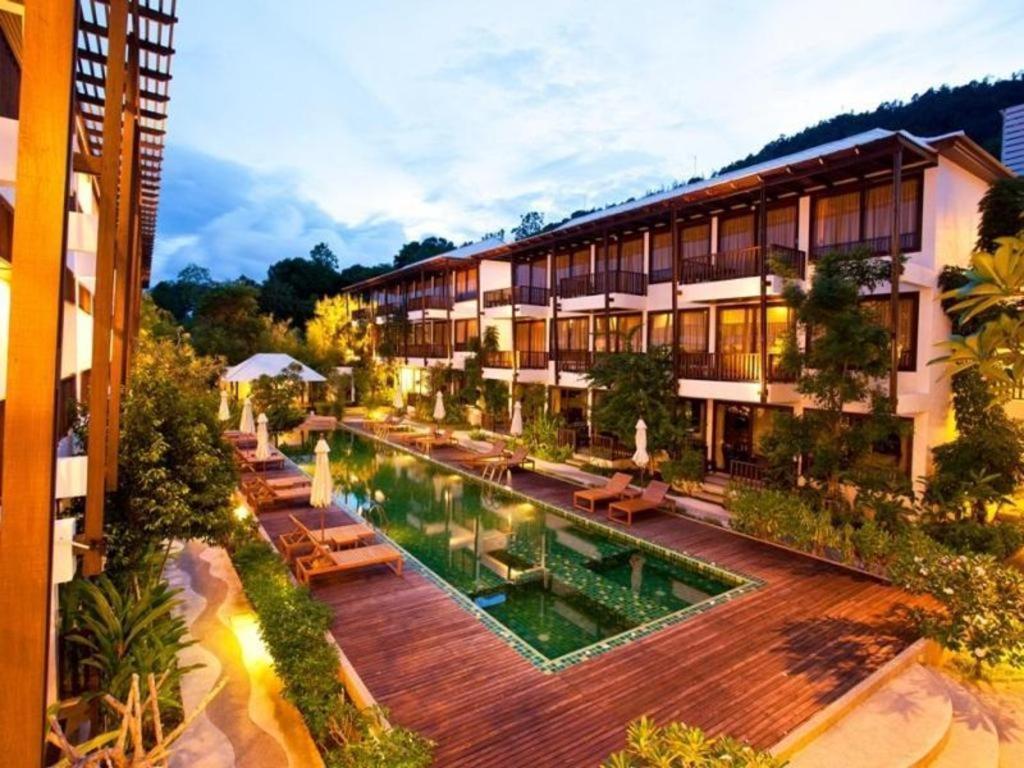 Hotel Maryoo Samui 3*